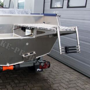 Realcraft 480 BowRider